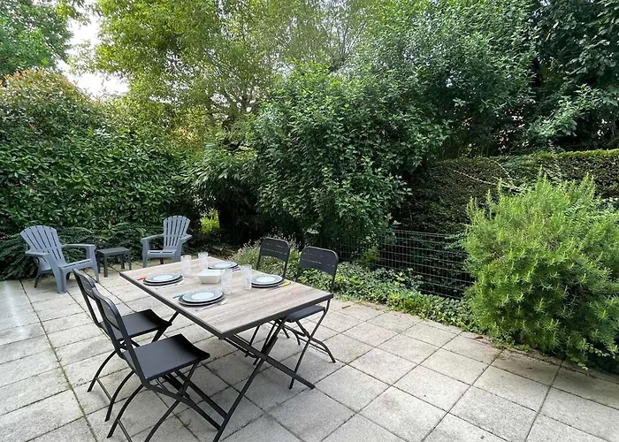 T3 Avec Terrasse, Parking Et Animaux Permis - Fr-1-555-91 アパート