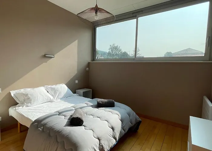 T3 Avec Terrasse, Parking Et Animaux Permis - Fr-1-555-91 アパート *